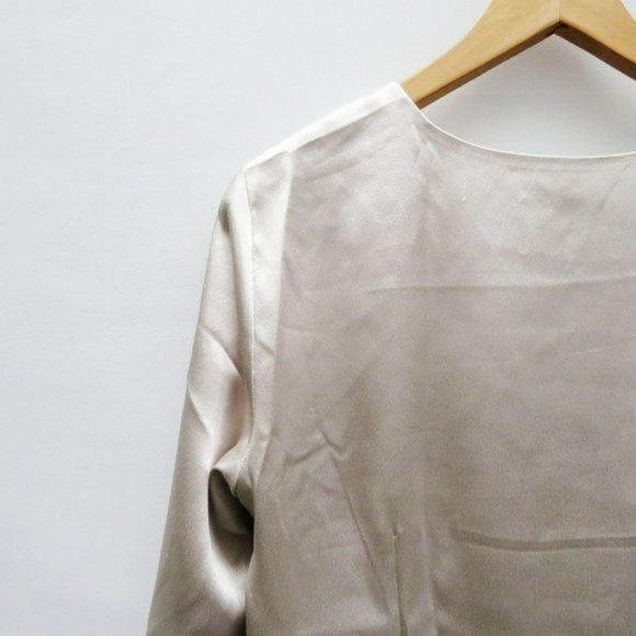 Ann Taylor Silver Ivory Wrap Blouse, Size Medium - Picture 9 of 13